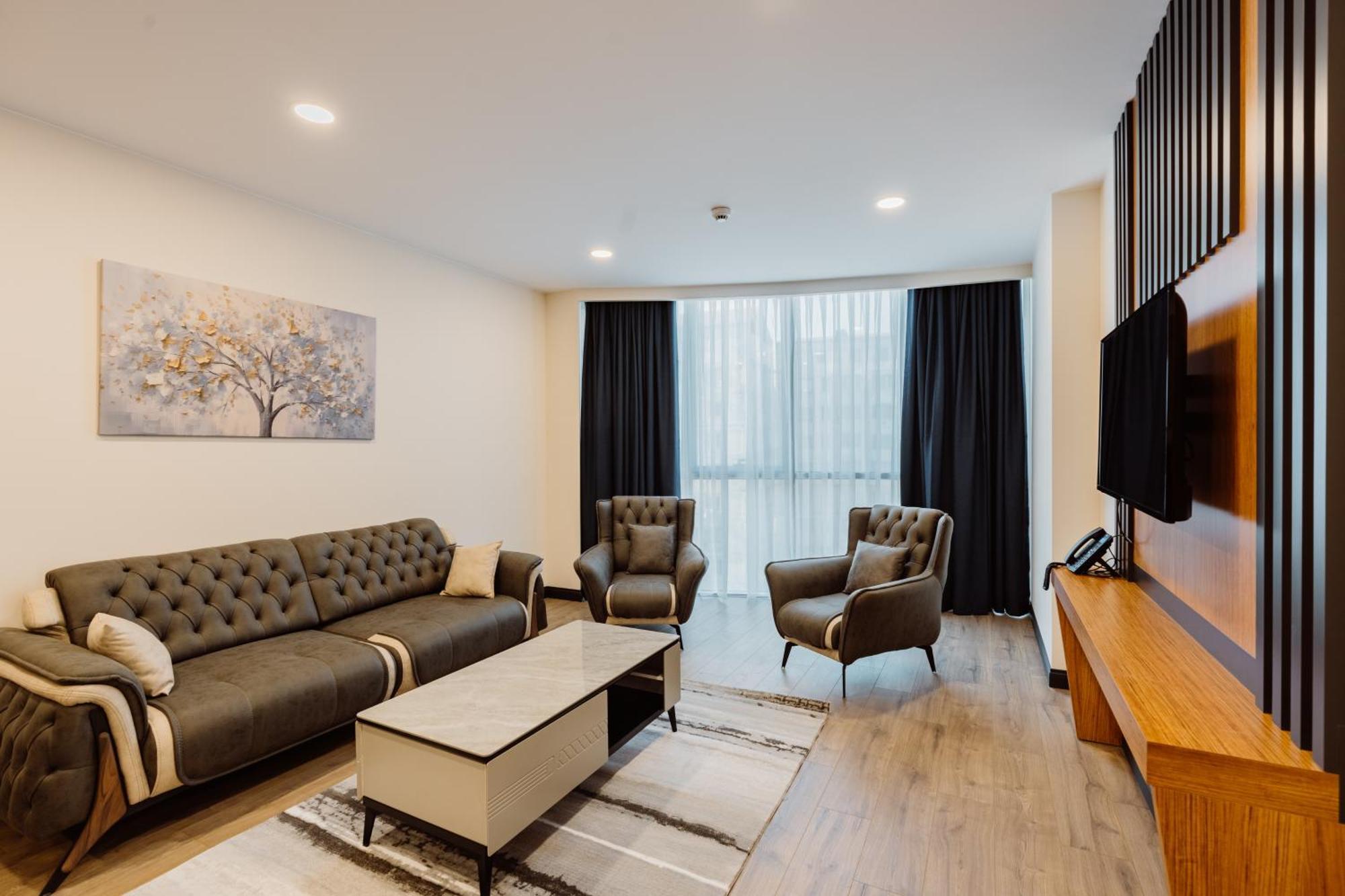 Best Western Plus باتومي المظهر الخارجي الصورة