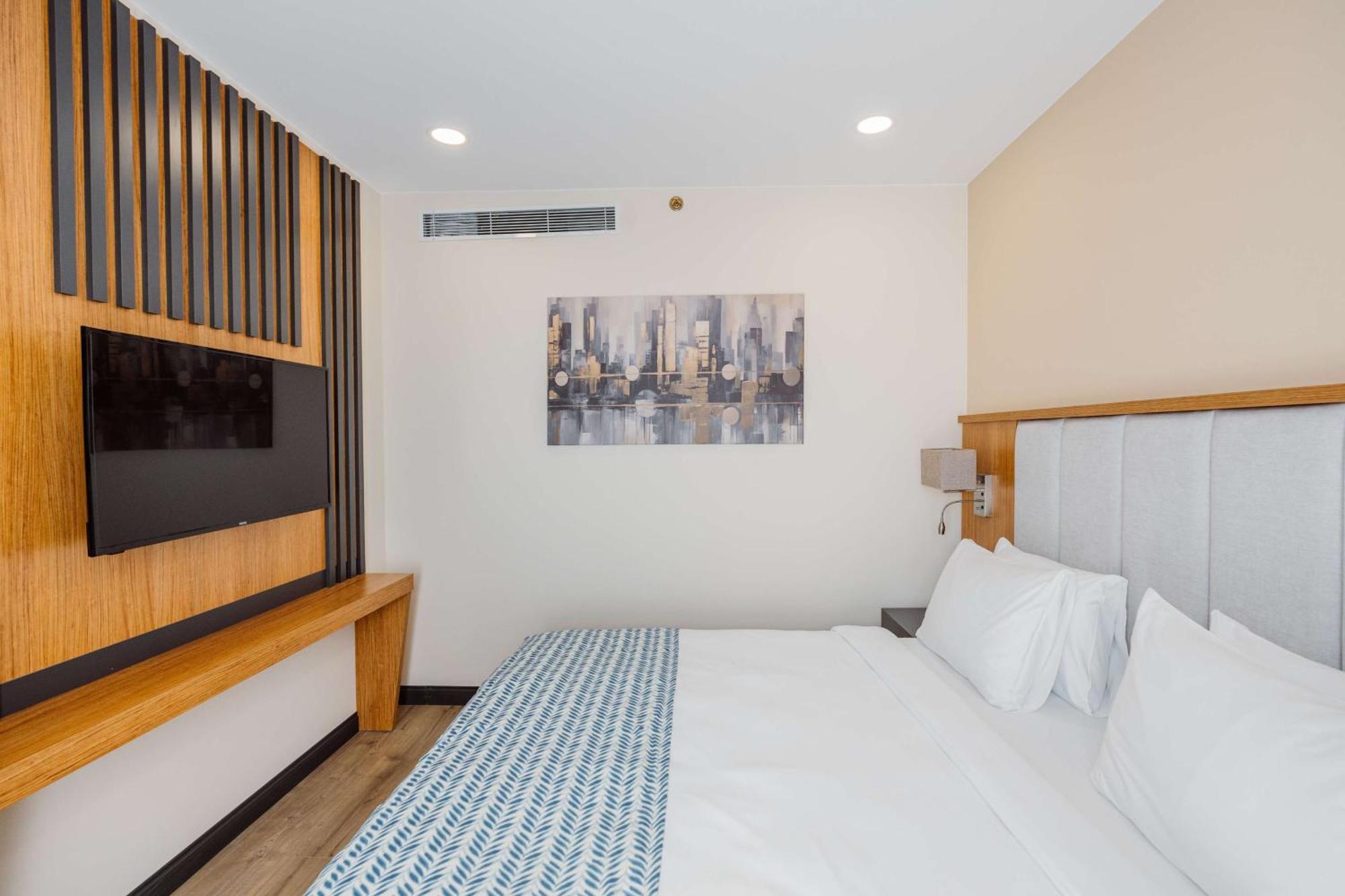 Best Western Plus باتومي المظهر الخارجي الصورة