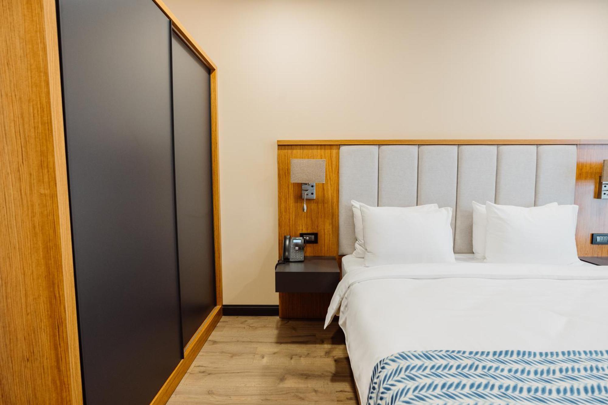 Best Western Plus باتومي المظهر الخارجي الصورة