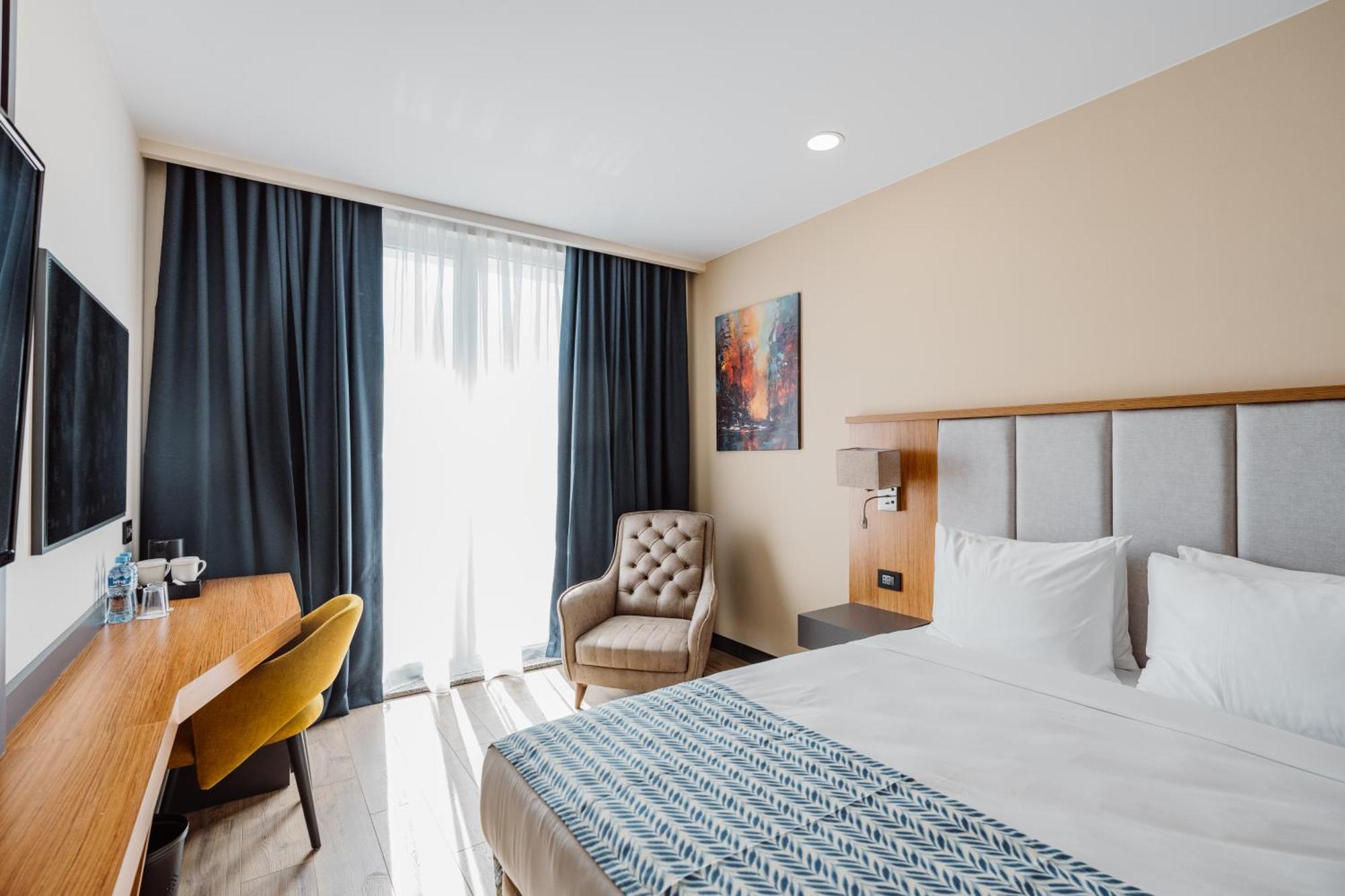 Best Western Plus باتومي المظهر الخارجي الصورة
