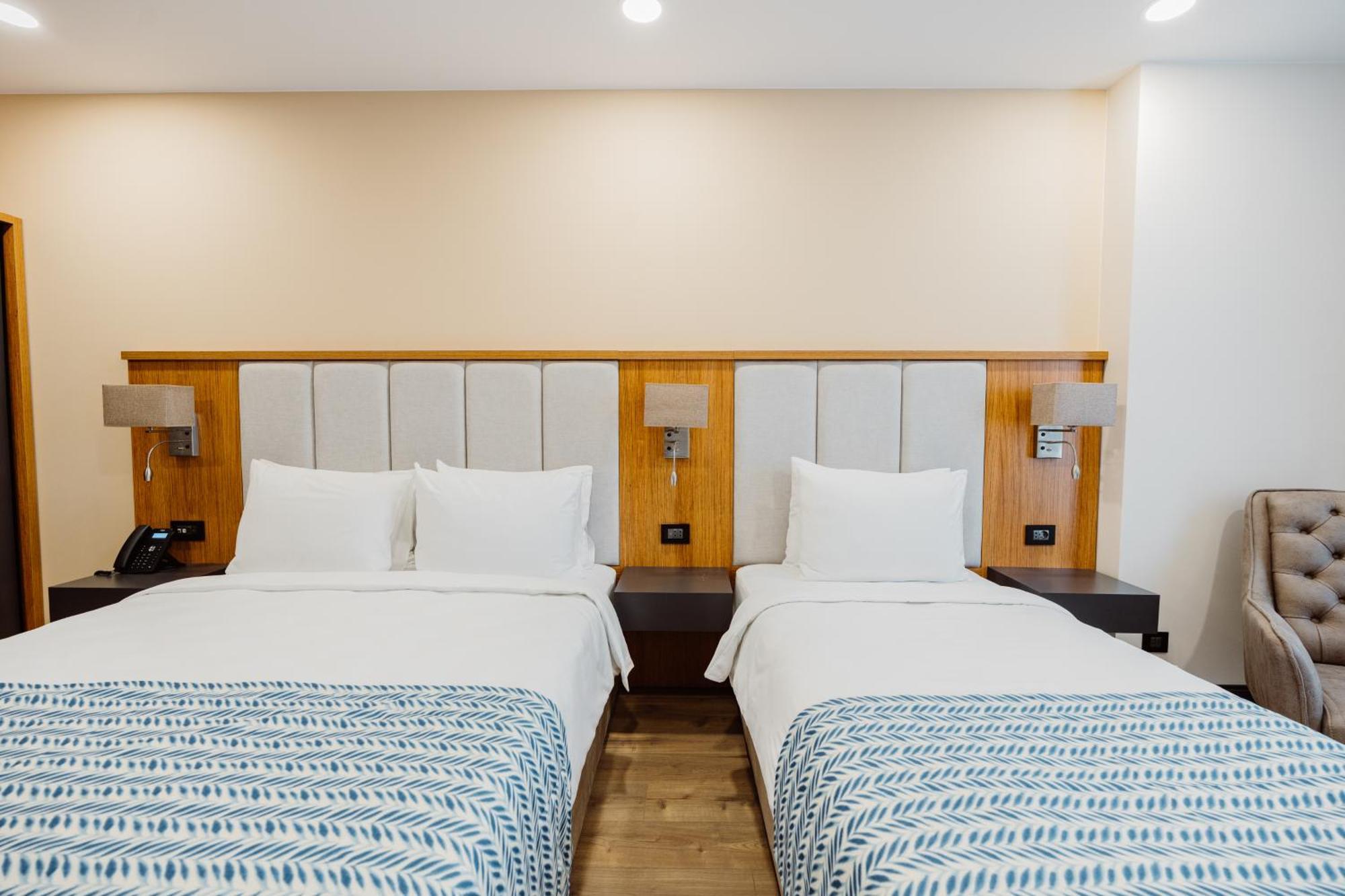 Best Western Plus باتومي المظهر الخارجي الصورة