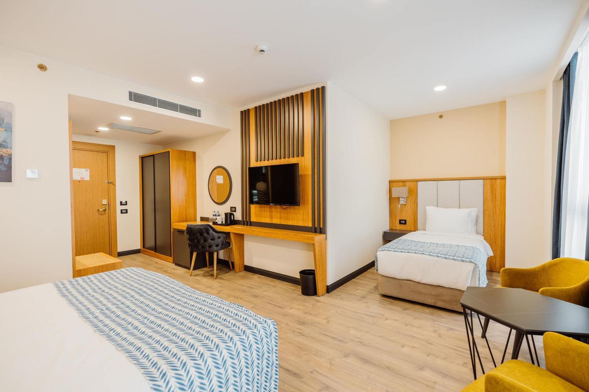 Best Western Plus باتومي المظهر الخارجي الصورة